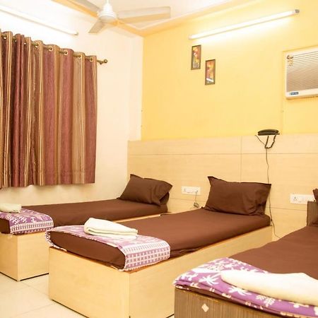 Srujan Sarai Service Apartment มุมไบ ภายนอก รูปภาพ