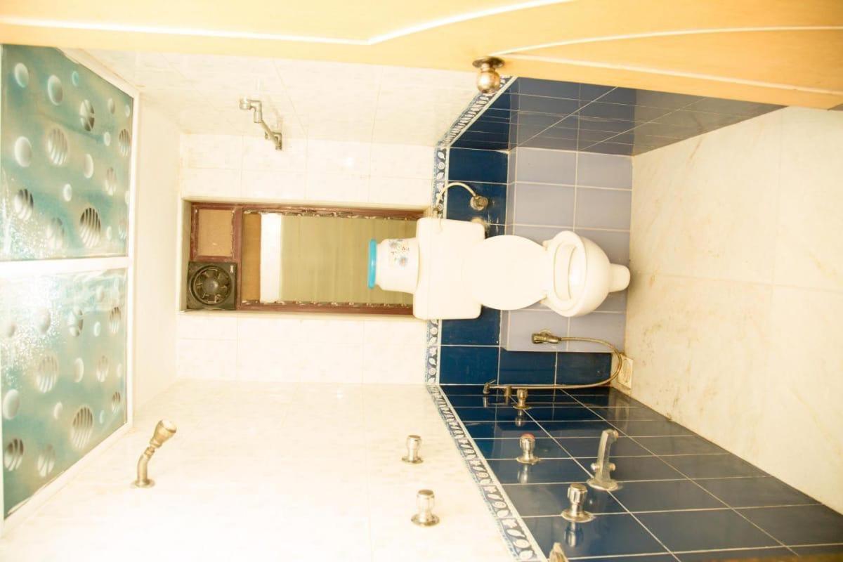 Srujan Sarai Service Apartment มุมไบ ภายนอก รูปภาพ
