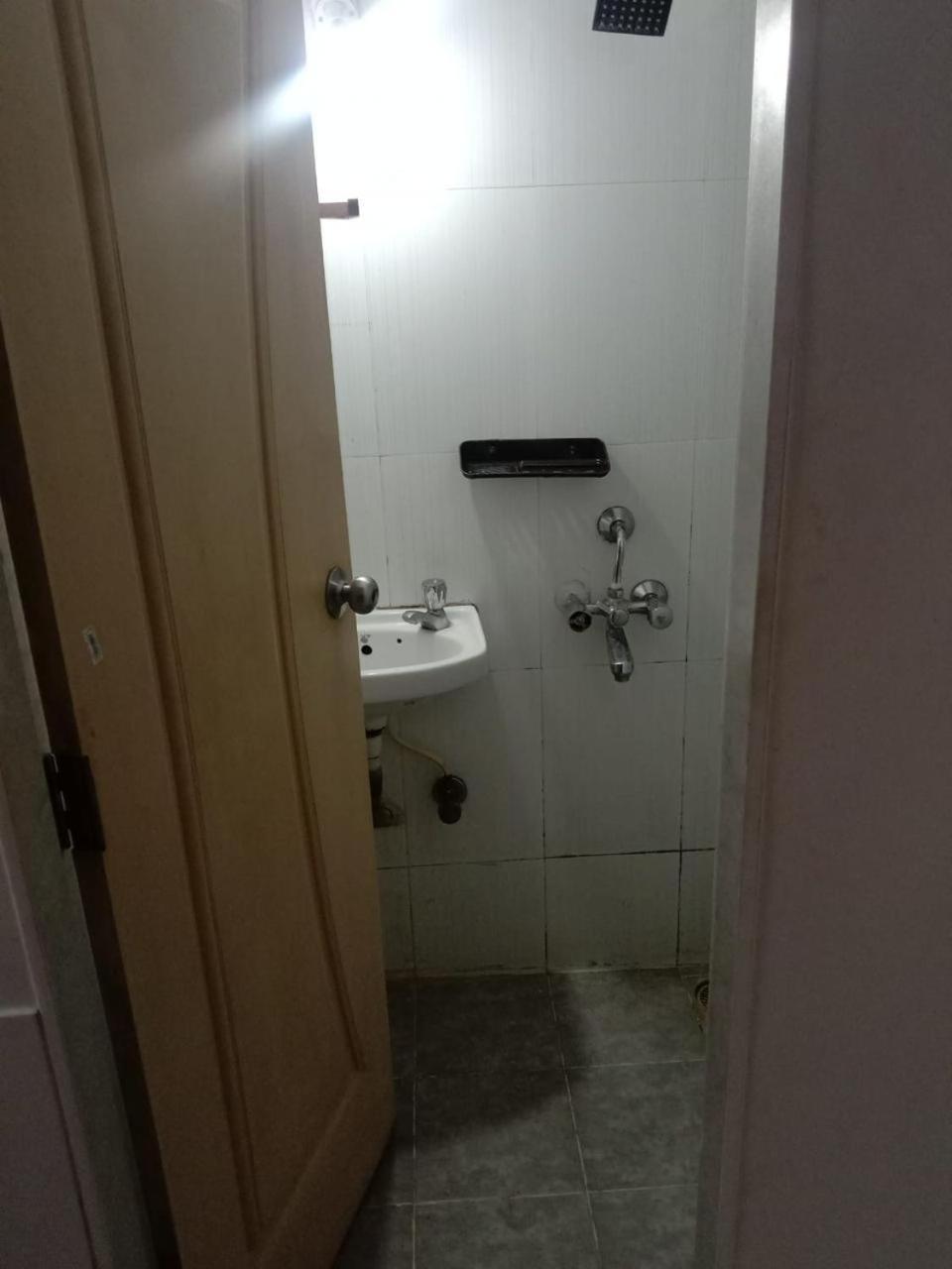 Srujan Sarai Service Apartment มุมไบ ภายนอก รูปภาพ